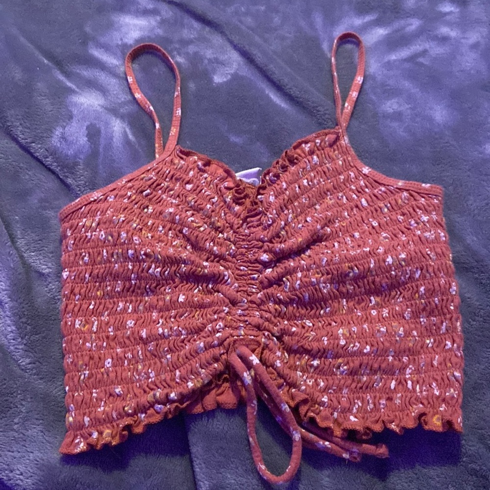 Crop top